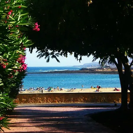 Sol Y Luna En カレタ・デ・フステ